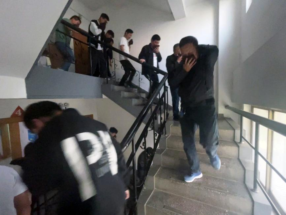 鄭州建投通訊管線(xiàn)有限公司開(kāi)展消防應急疏散演練